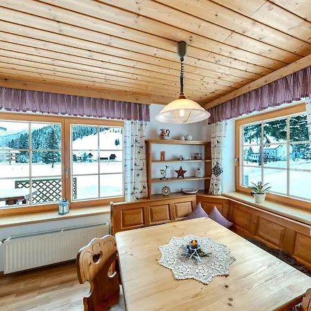 別荘 Gemuetliches In Ruhiger Lage